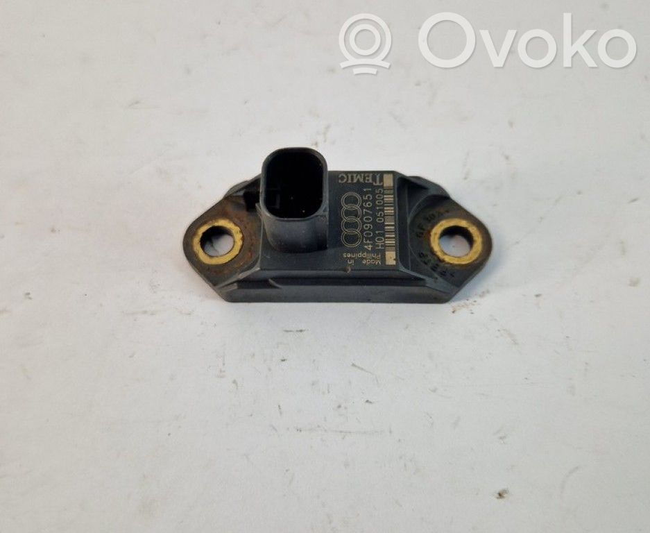 Sensor impacto/accidente para activar Airbag   4F0907651,4F0907651,4F0907651