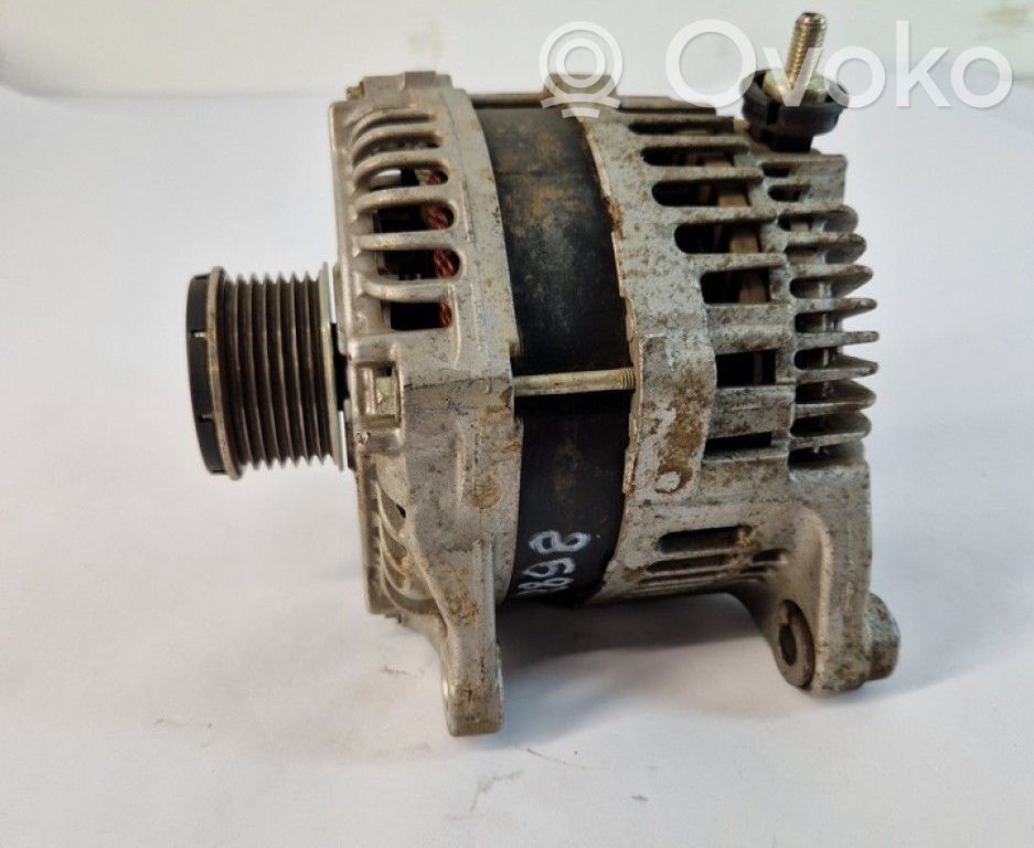 Nissan Navara D23 Generatore/alternatore 