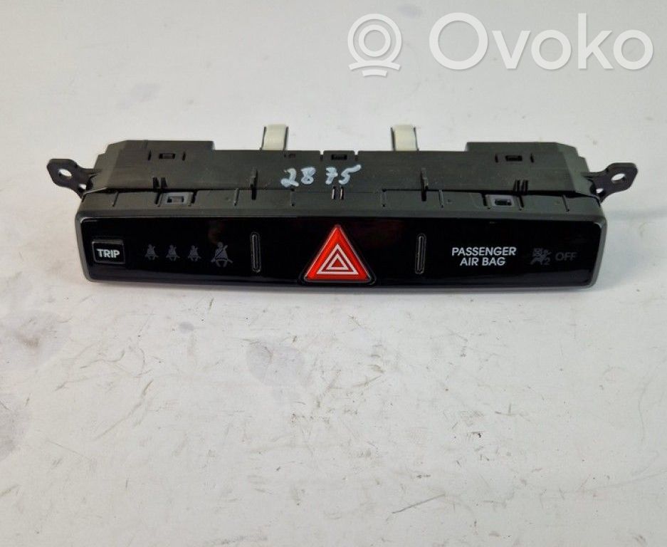 Hyundai i20 (PB PBT) Comutator lumini pericol 