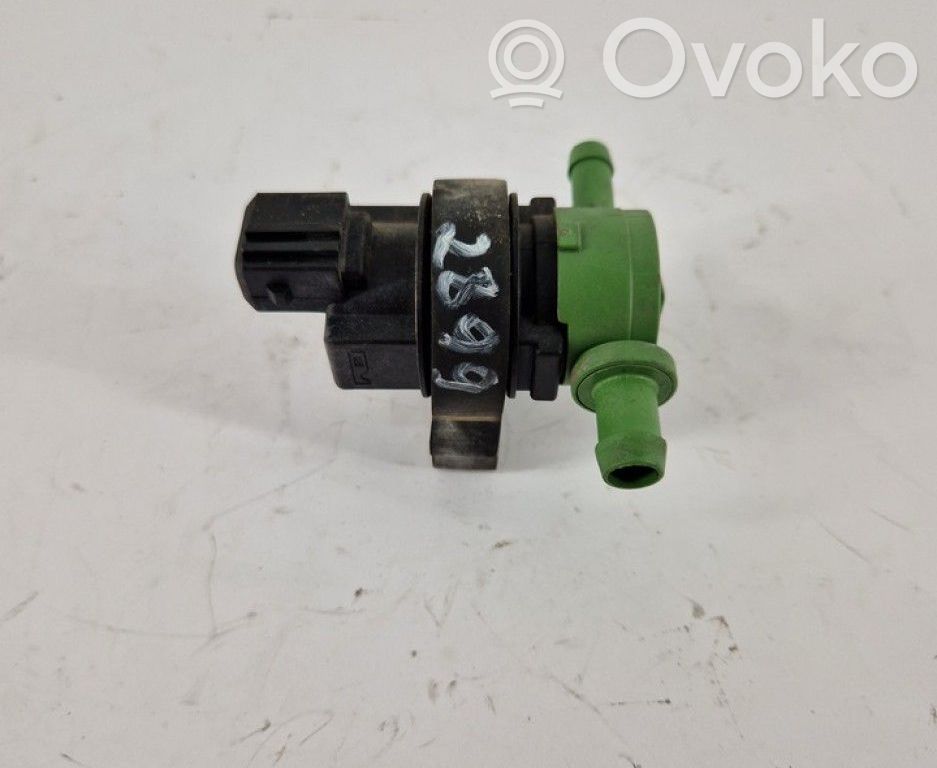 Mercedes-Benz C W203 Solenoid supapă turbosuflantă 