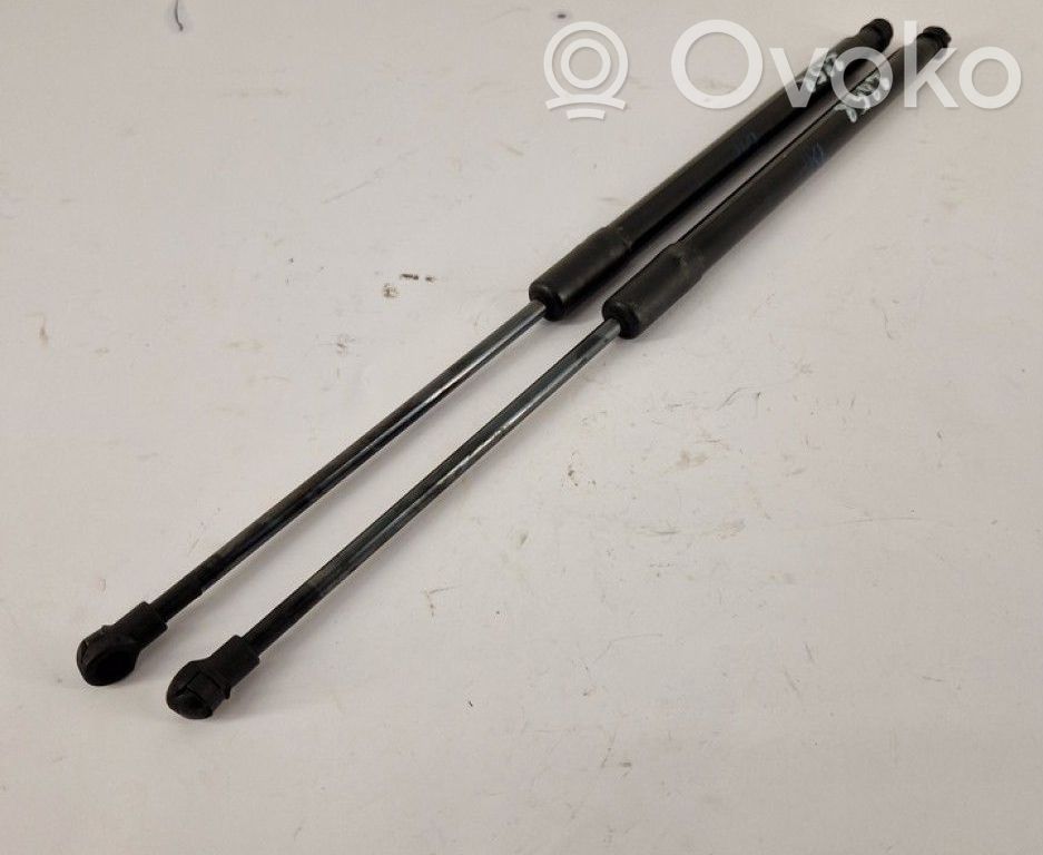 BMW 1 F20 F21 Vérin de capot arrière