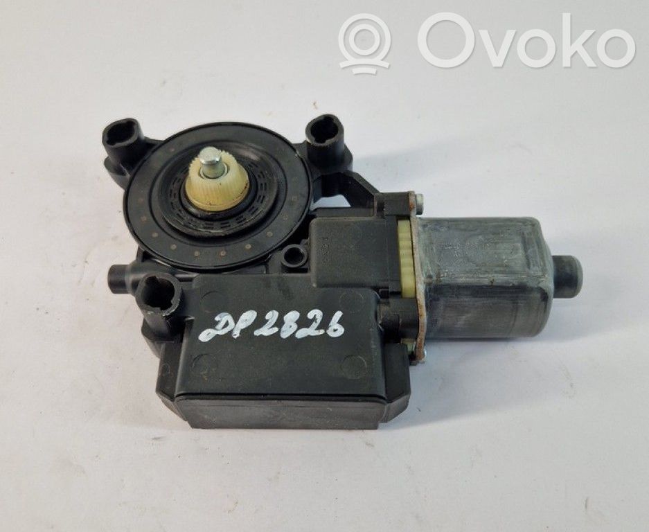 Volkswagen Polo V 6R Motor macara geam ușă față 