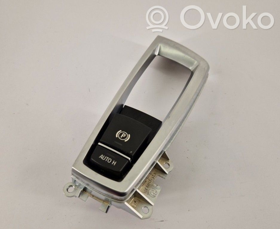 BMW 5 F10 F11 Comutator frână parcare 
