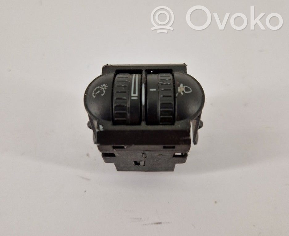 Volkswagen Golf V Interruptor de control del panel de luces 