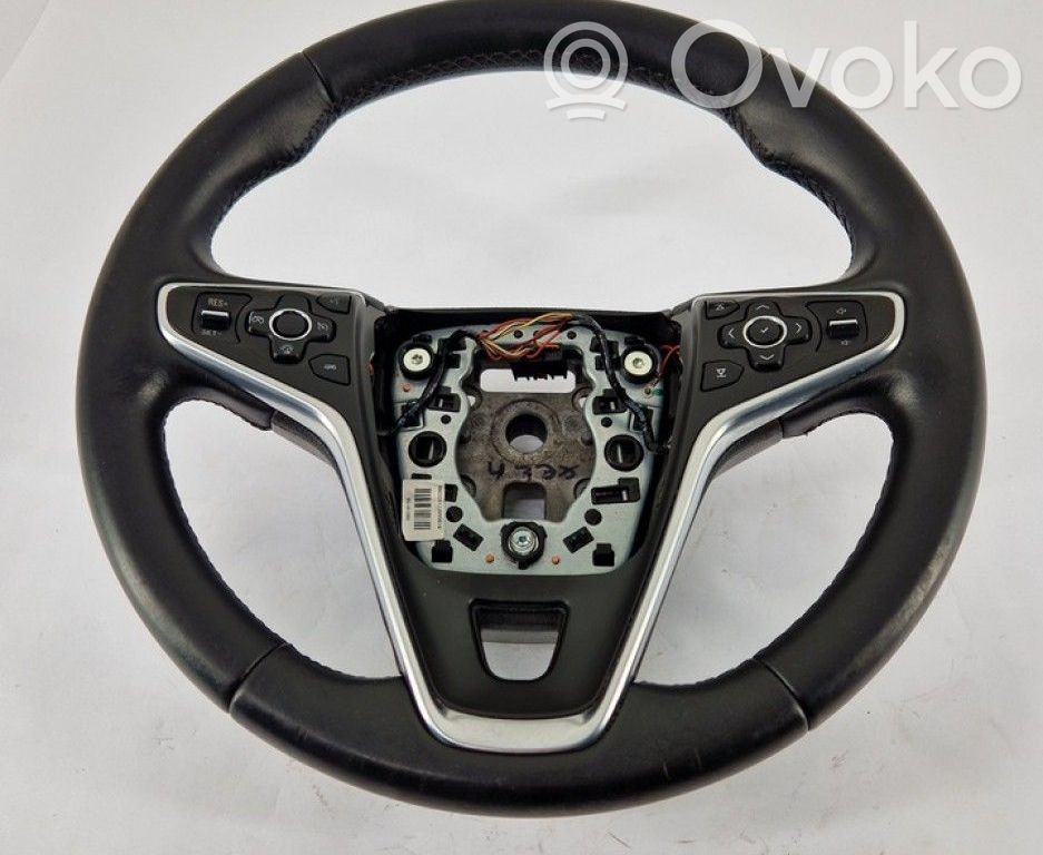 Opel Insignia A Steering wheel 