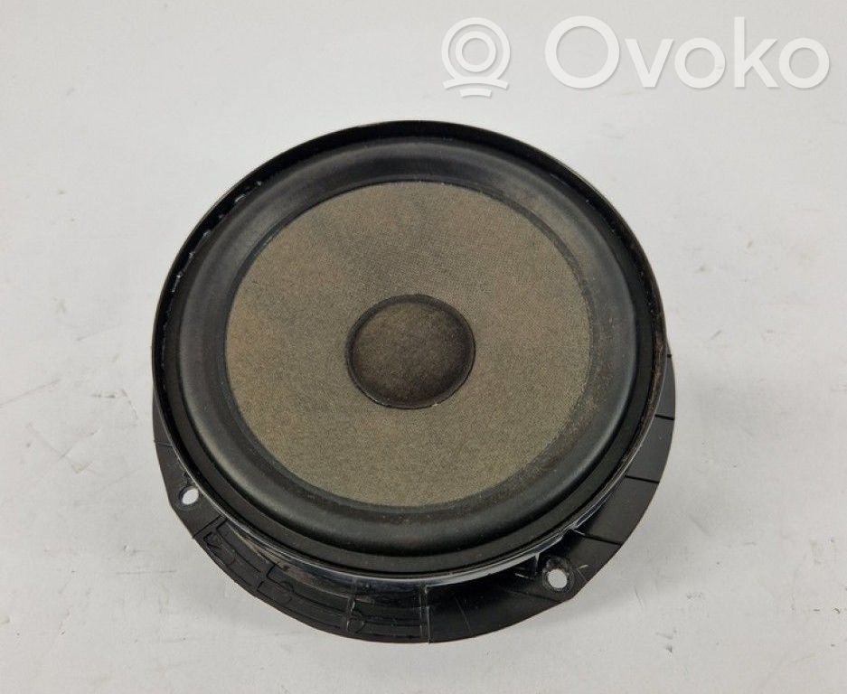 Altavoz de la puerta delantera