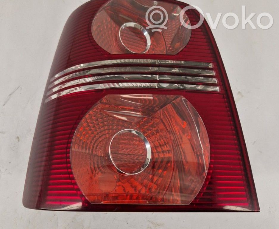 Volkswagen Touran I Lampa tylna 