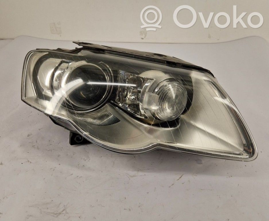 Volkswagen PASSAT B6 Faro/fanale 