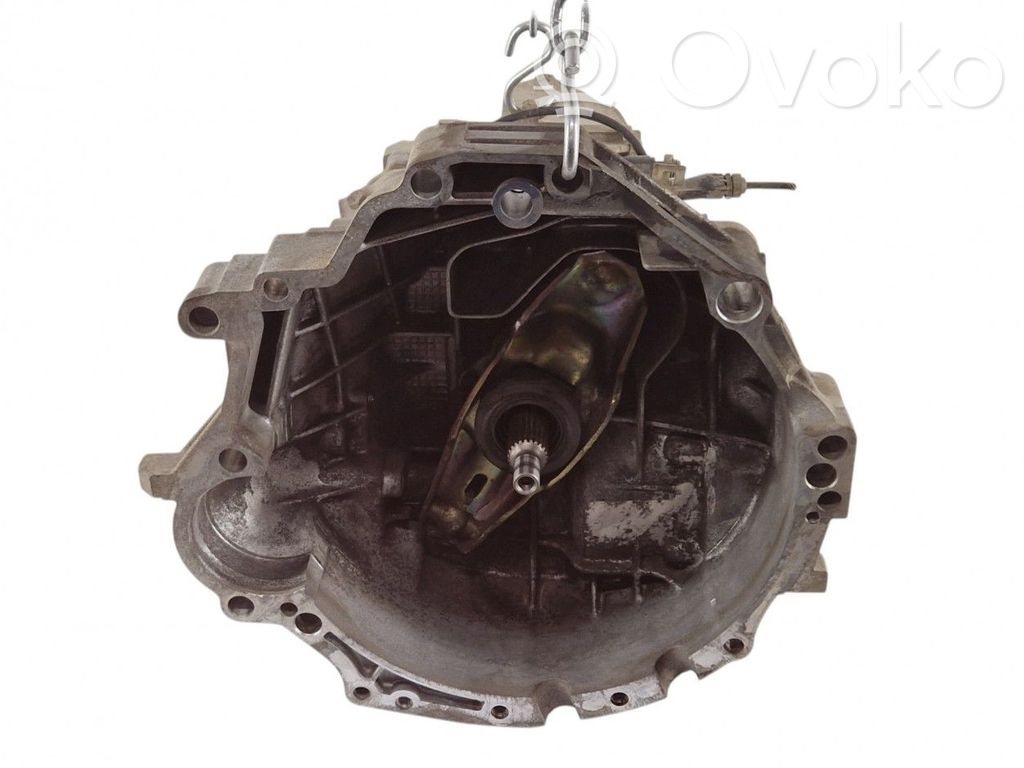 Volkswagen PASSAT B5.5 Scatola del cambio manuale a 5 velocità