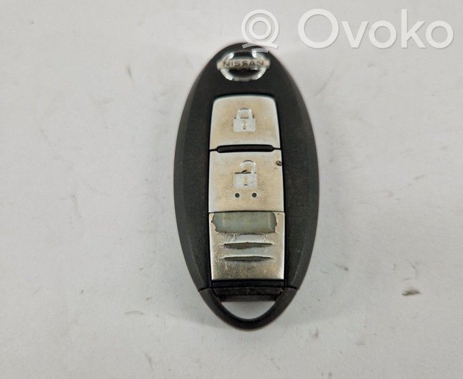 Nissan Navara D23 Tarjeta/llave de arranque 