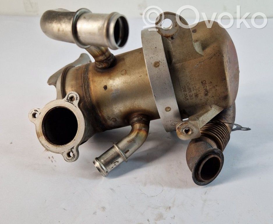 Volkswagen Jetta VI Valvola di raffreddamento EGR 