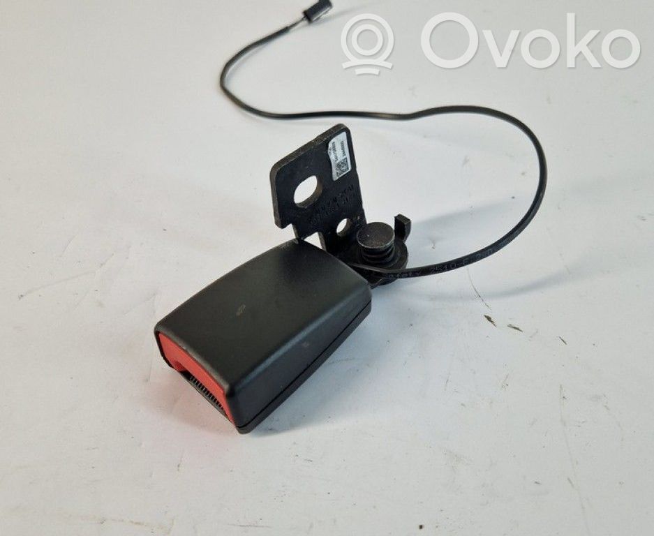 Opel Corsa E Hebilla del cinturón de seguridad trasero 