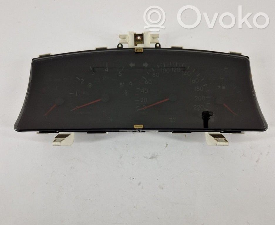Toyota Corolla E120 E130 Vitezometru (grup de instrumente) 