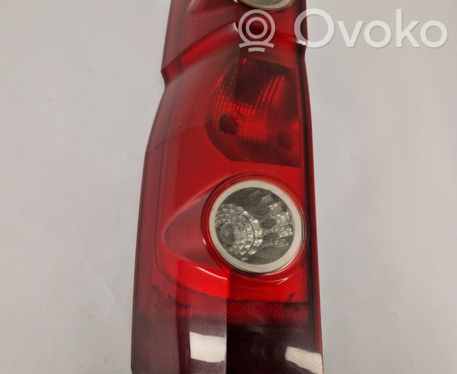 Volkswagen Crafter Luci posteriori 