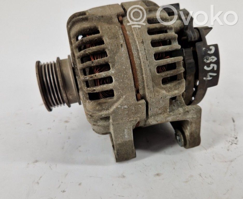 Opel Astra H Generator/alternator 