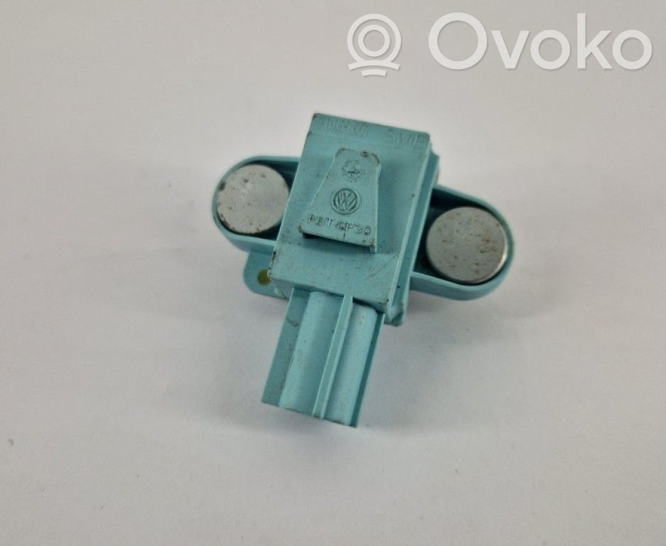 Airbagsensor Crashsensor Drucksensor   4F0955557,4F0955557,4F0955557