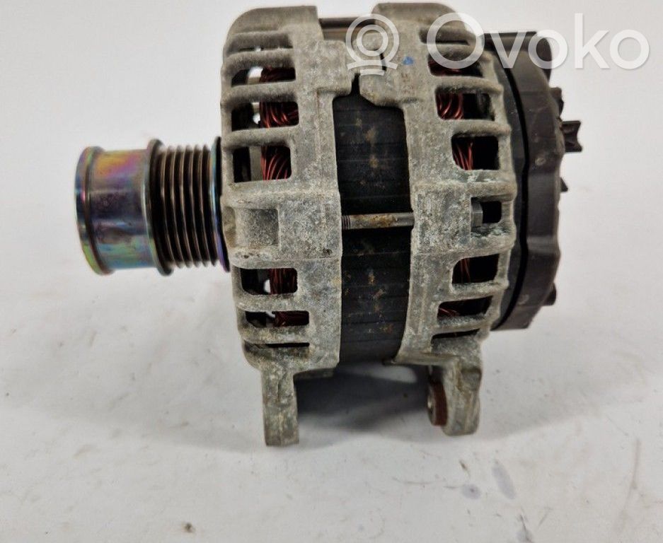 Volkswagen PASSAT B8 Generatore/alternatore
