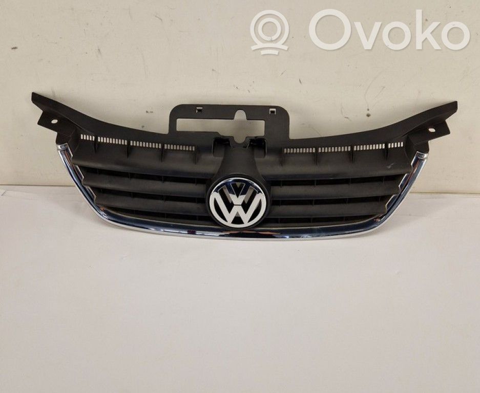 Volkswagen Touran I Grille de calandre avant