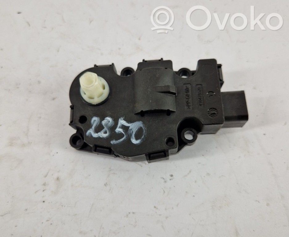 Audi A4 S4 B8 8K Motor/actuator clapetă aer 