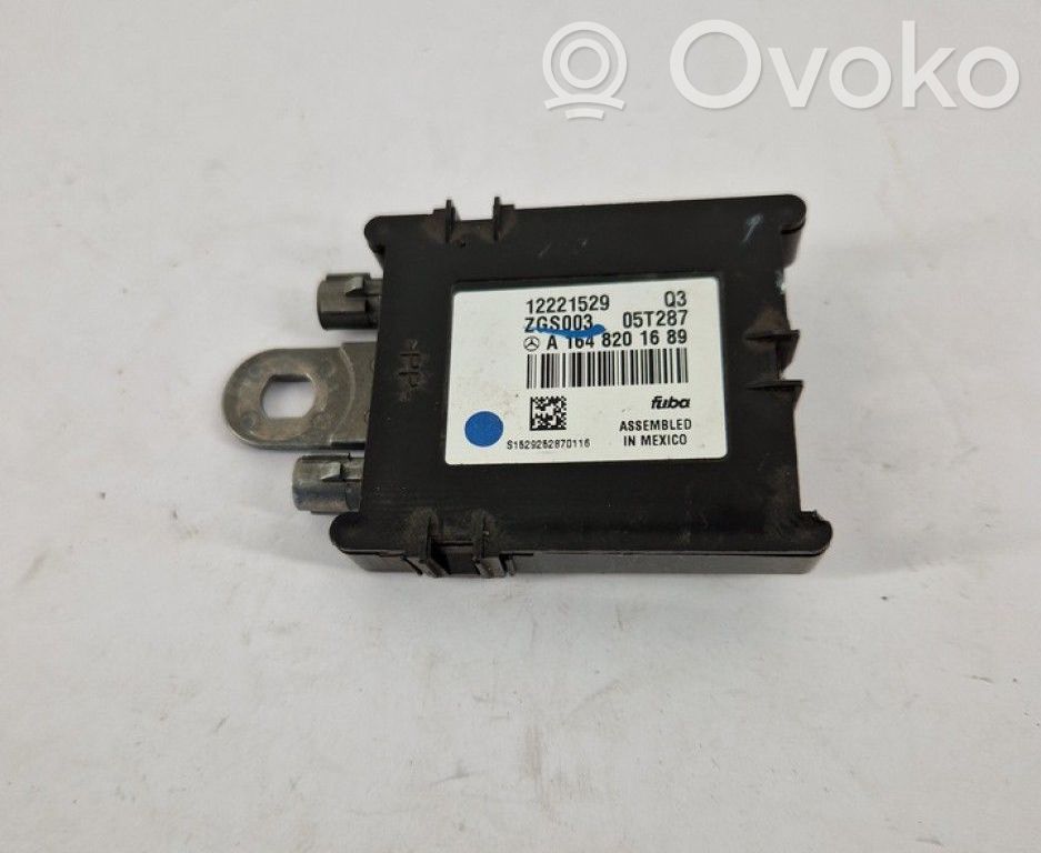 Mercedes-Benz R W251 Amplificator antenă aeriană 