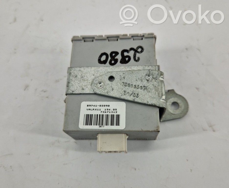 Toyota Corolla E120 E130 Relais Zentralverriegelung