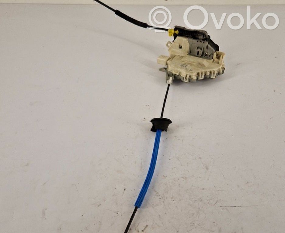 Audi A4 S4 B8 8K Serrure de porte avant