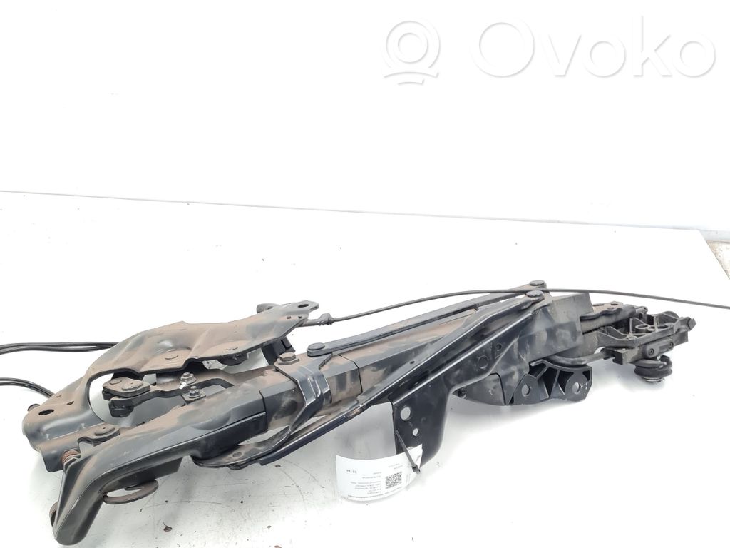 Volkswagen Eos Convertible roof hinge 
