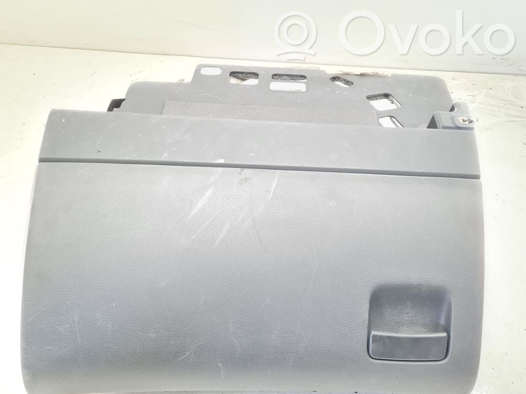 Audi A8 S8 D3 4E Glove box 
