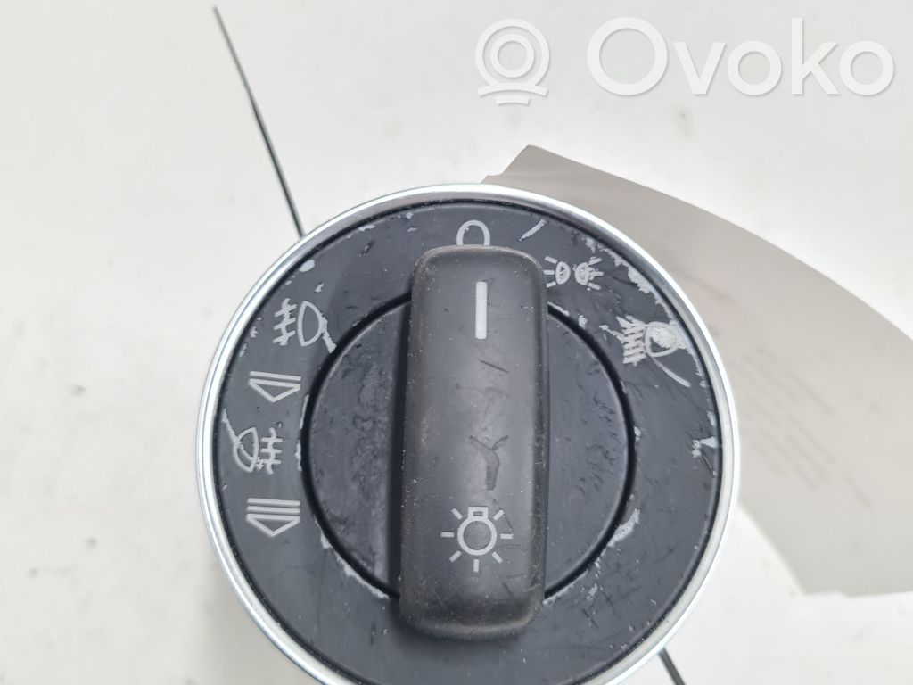 Light switch   4E0941531,4E0941531