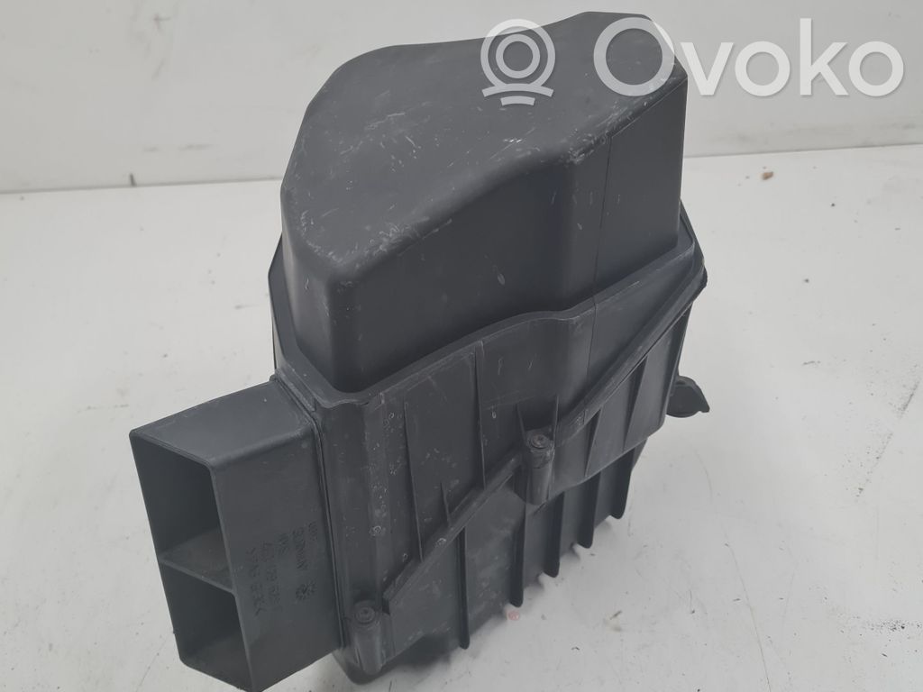 Audi A8 S8 D3 4E Air filter box 