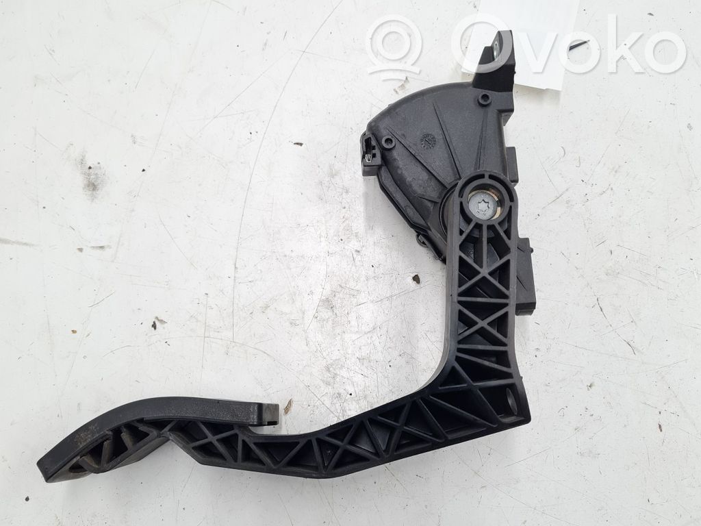 Audi A6 S6 C6 4F Accelerator throttle pedal 