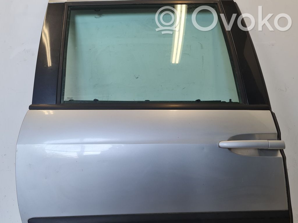 Side sliding door