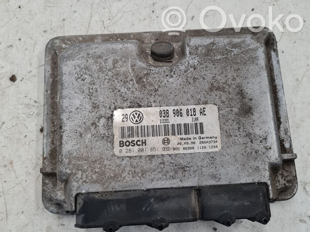 Volkswagen PASSAT B5 Engine control unit/module 