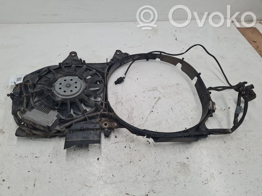 Audi A4 S4 B6 8E 8H Elektryczny wentylator chłodnicy 