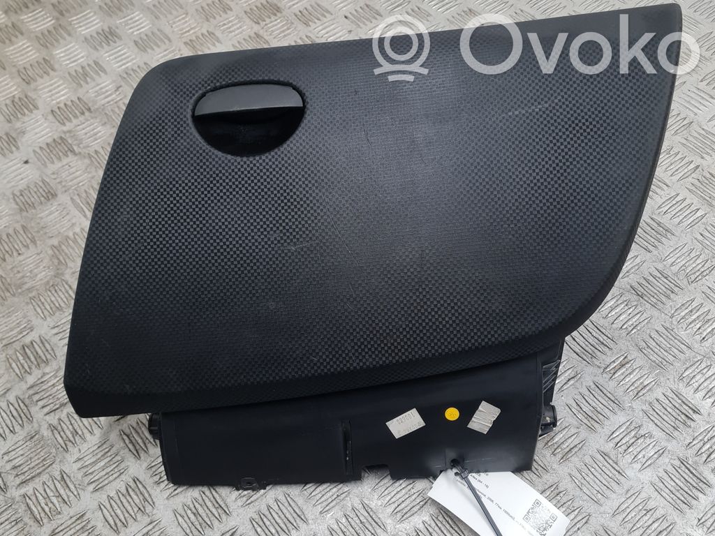 Daiktadėžė   5P1857103