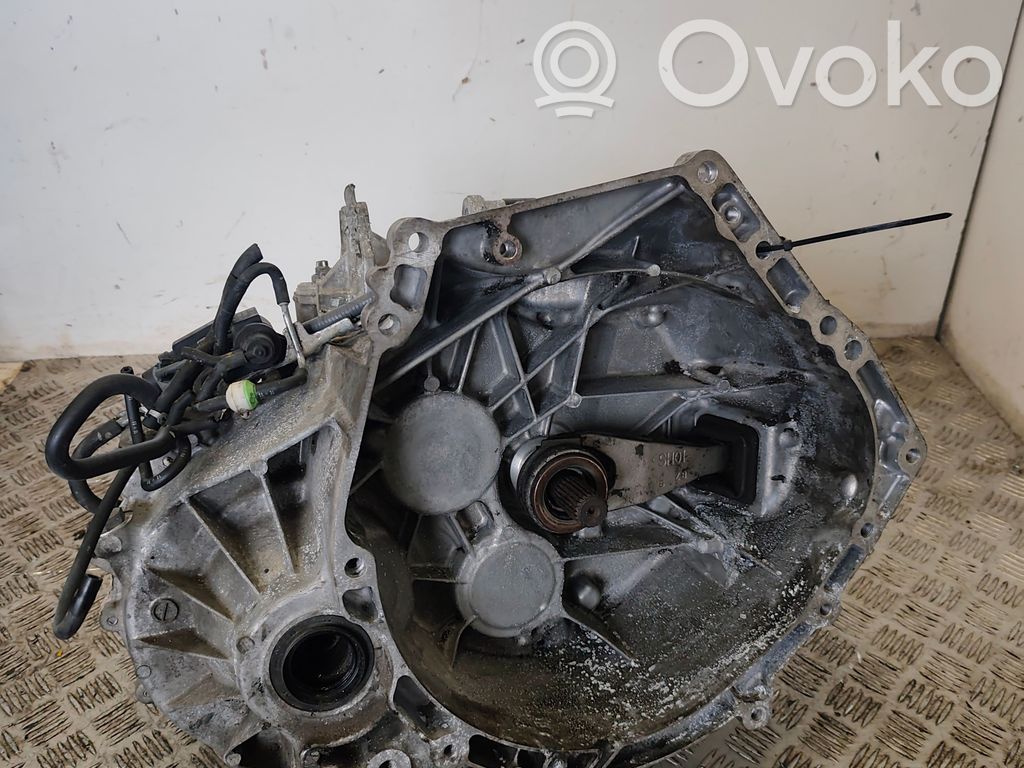 Mechaninė 6 pavarų dėžė   D6050