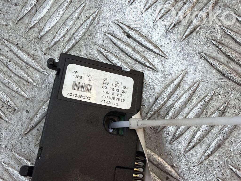 Sensor de ángulo de dirección   1K0959654,00203500,HW0105,01897912,DT060505