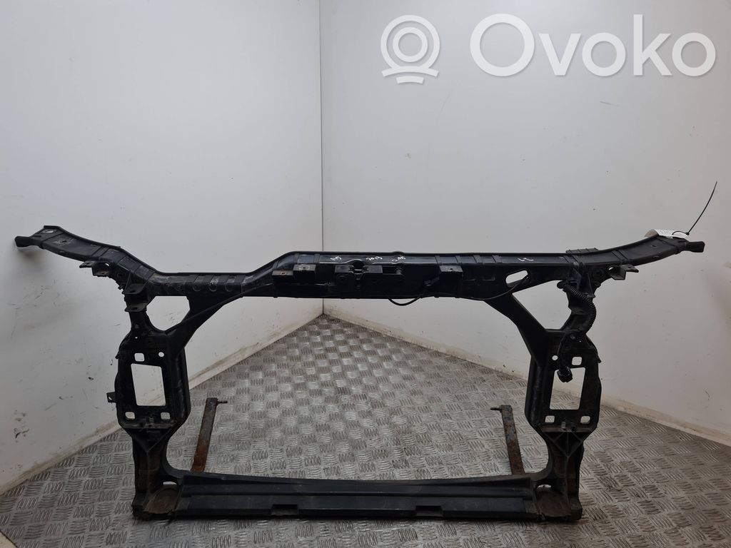 Audi A5 8T 8F Radiatorių panelė 
