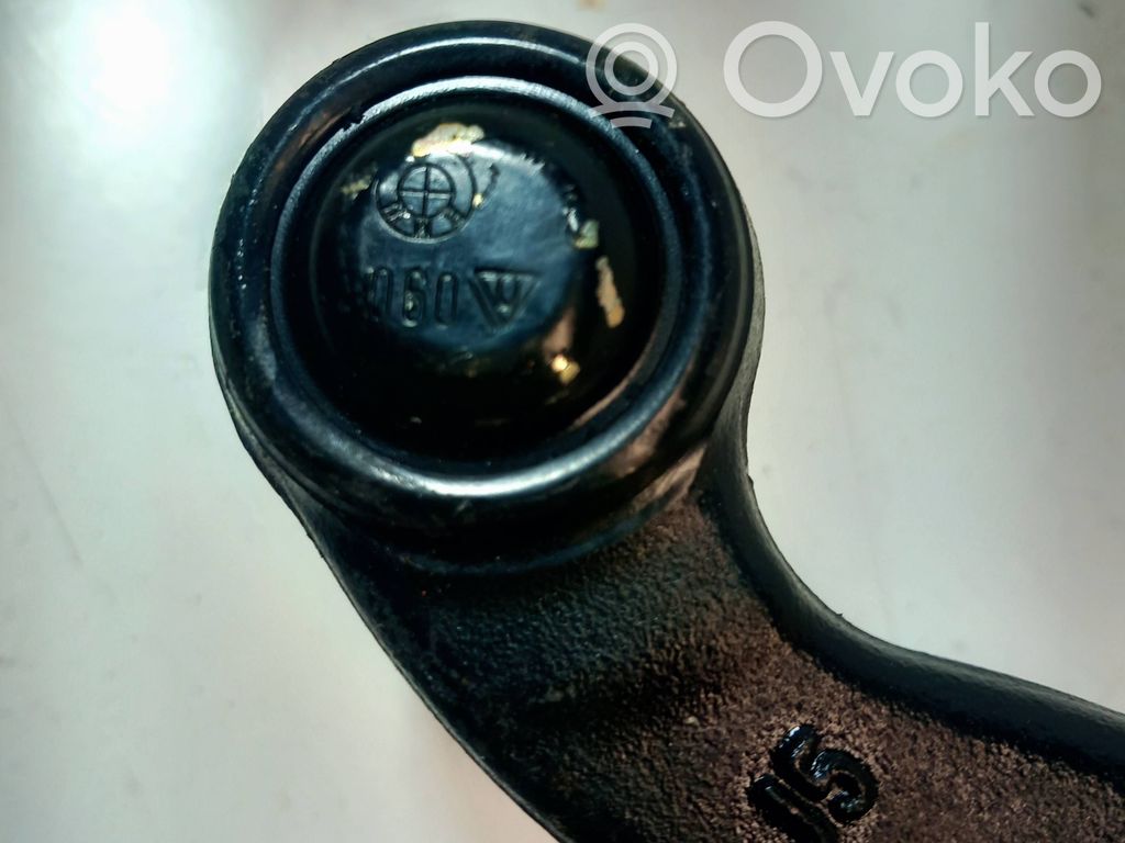 BMW 5 E39 Vairo traukė 
