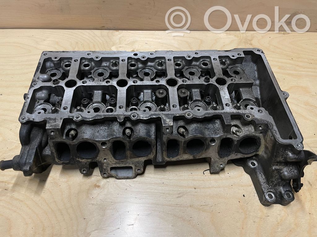 BMW X3 E83 Engine head 