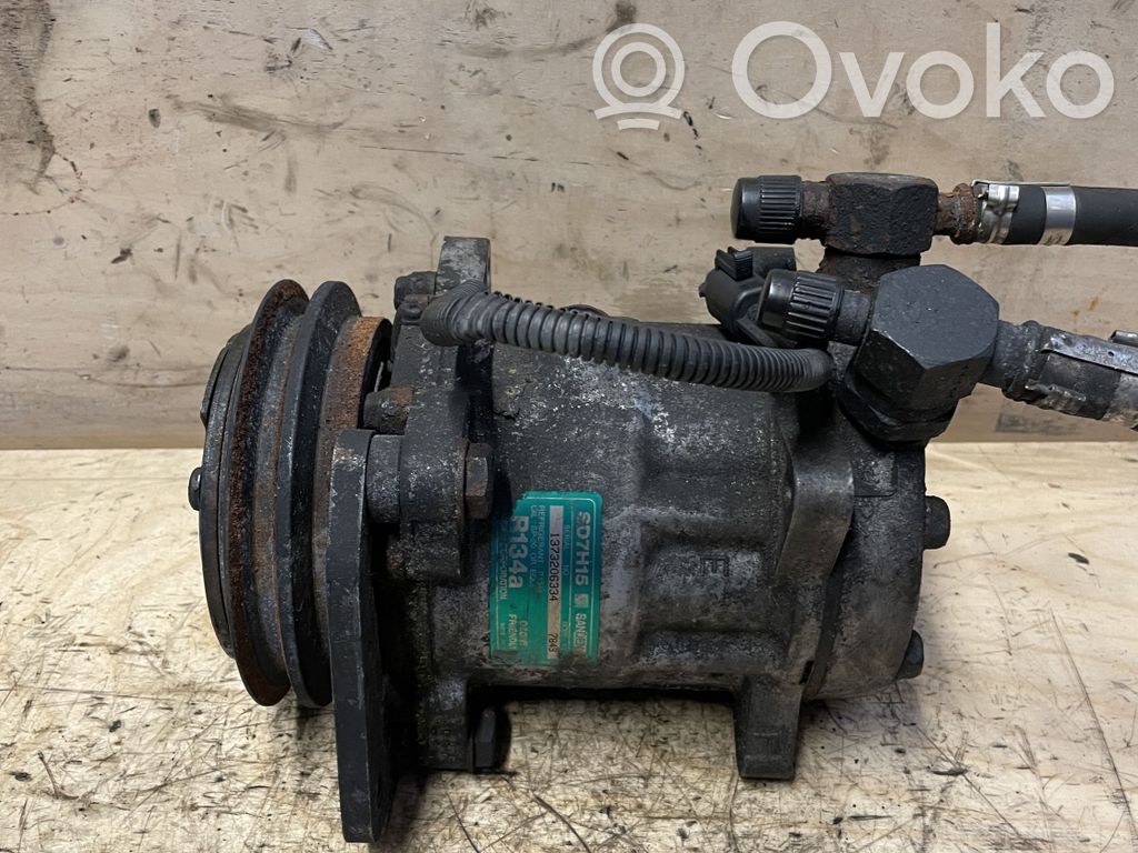Renault Master III Compressore aria condizionata (A/C) (pompa) 