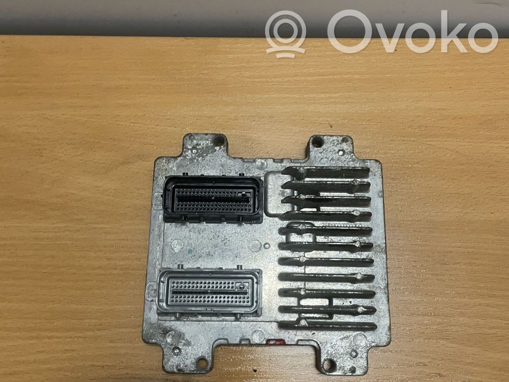 Engine control unit/module   12657812,12657812,12657812
