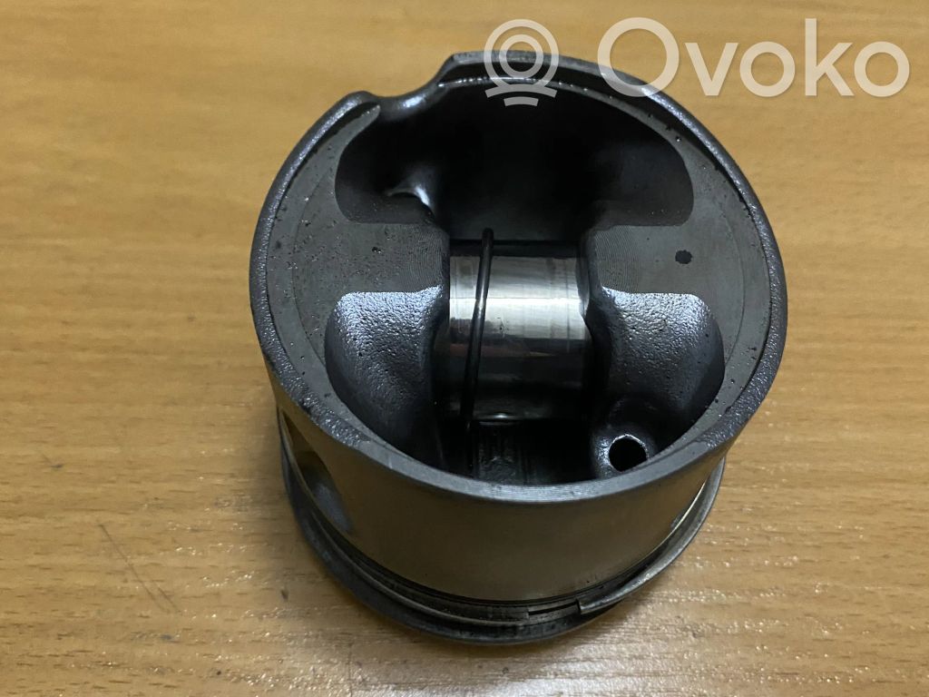 SsangYong Korando Piston 