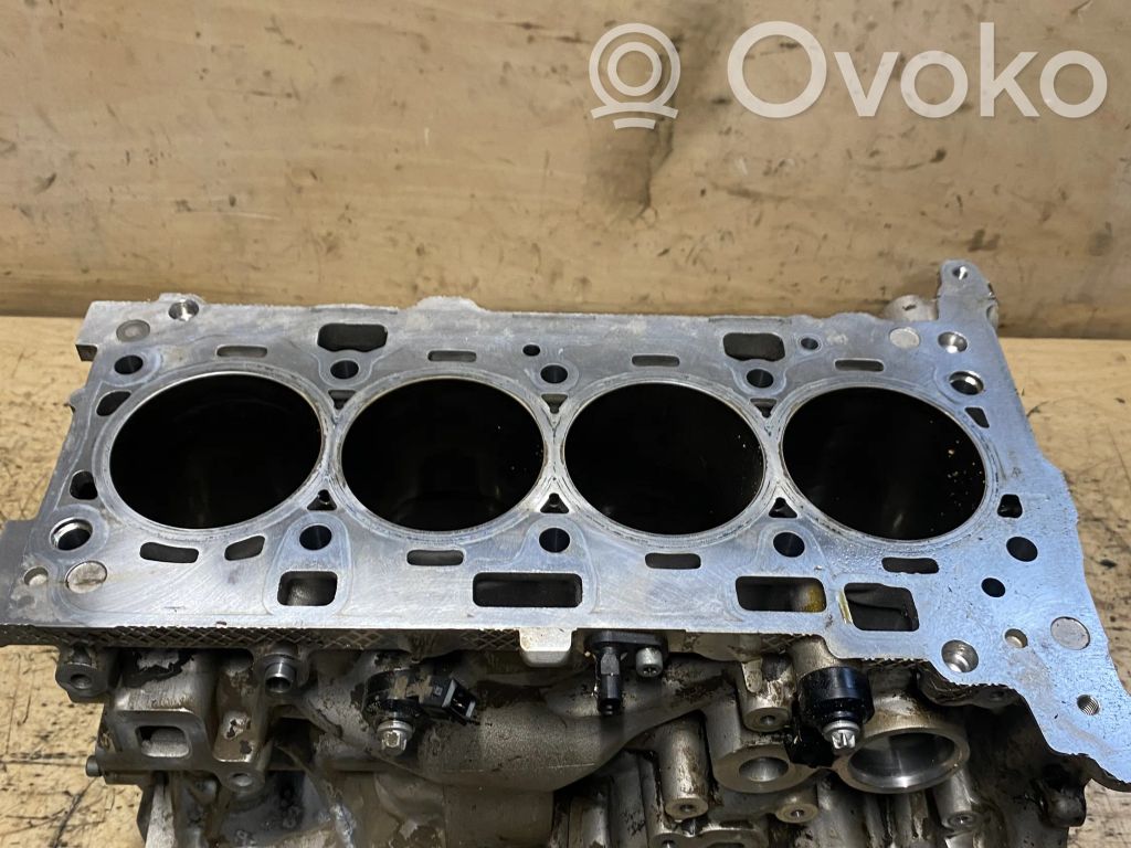 BMW 3 G20 G21 Engine block 