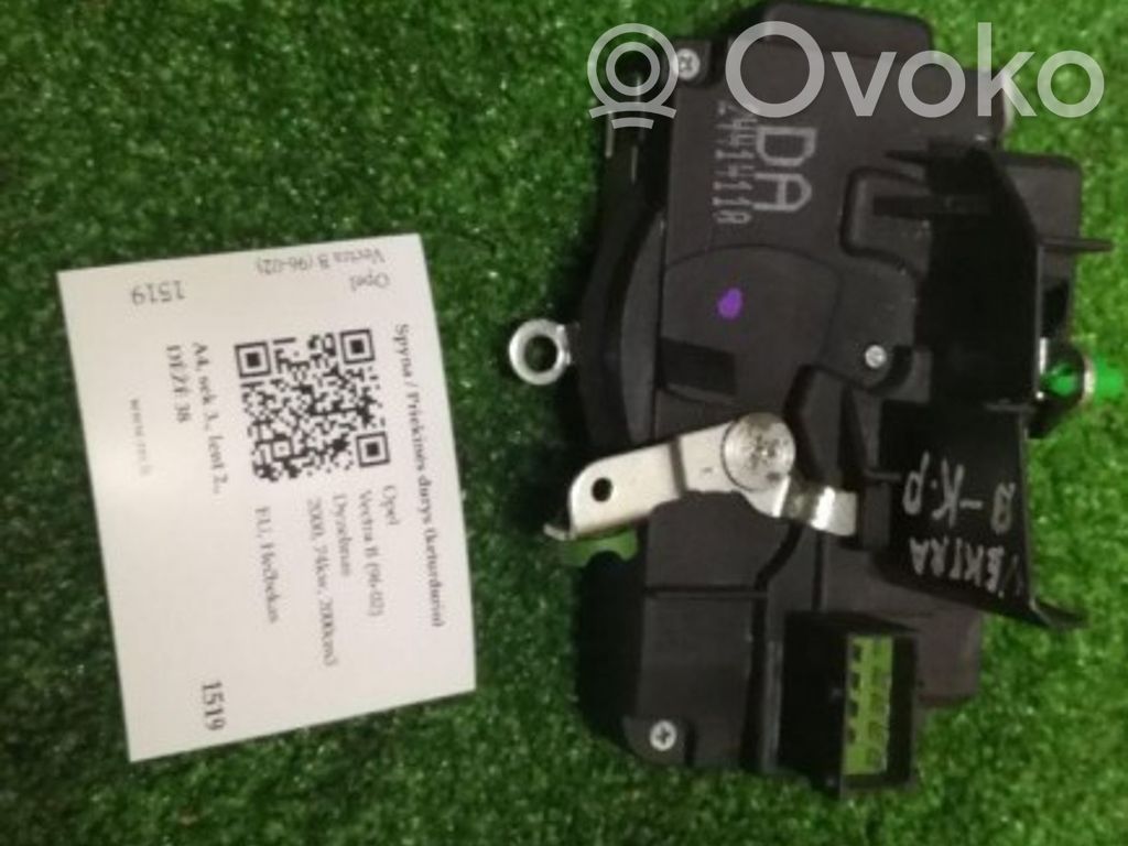 Opel Vectra B Front door lock 