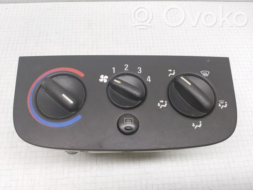 Opel Corsa C Climate control unit 
