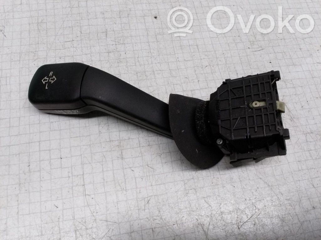 BMW 5 E39 Indicator stalk 