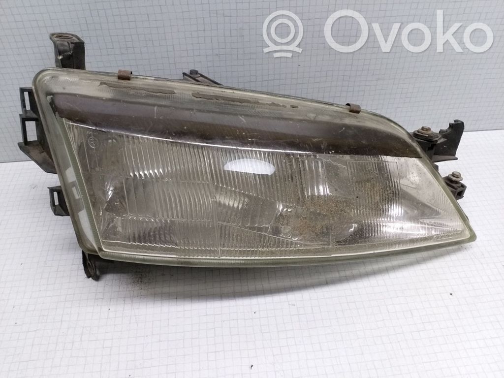 Opel Vectra B Headlight/headlamp 
