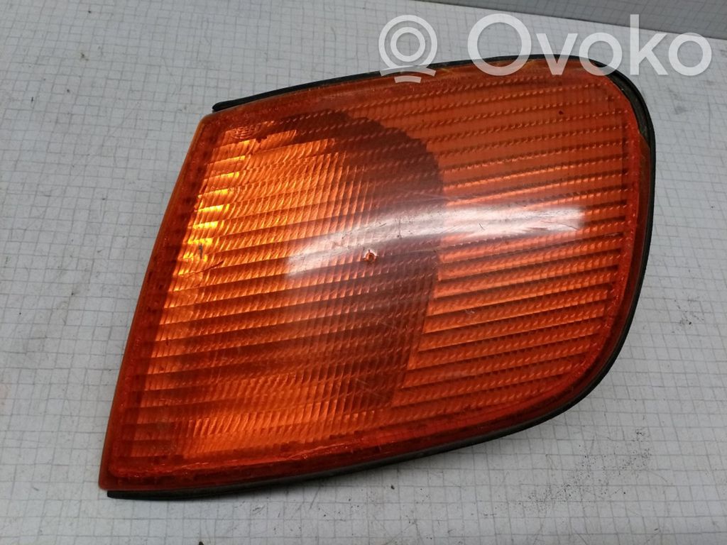 Audi 100 S4 C4 Front indicator light 