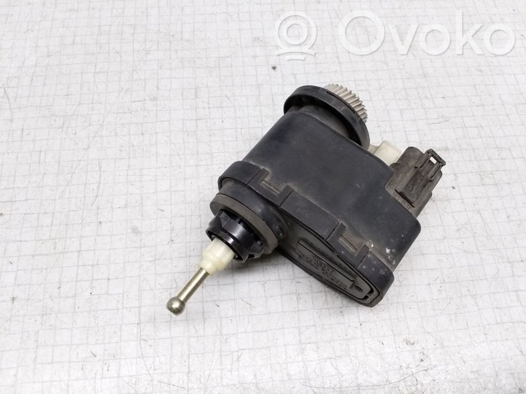 Hyundai Lantra I Headlight level adjustment motor 